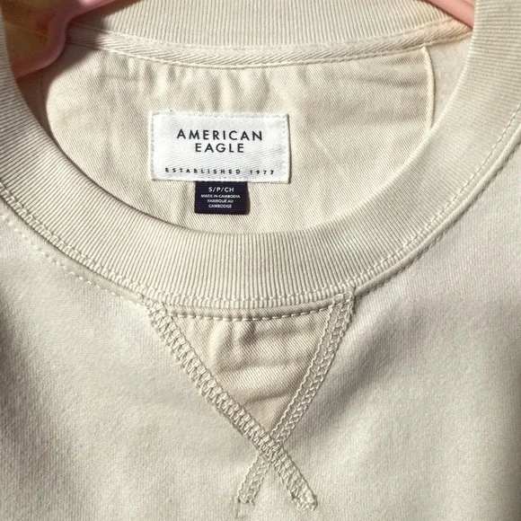 American Eagle Outfitters Cream Pullover - Picture 3 of 3